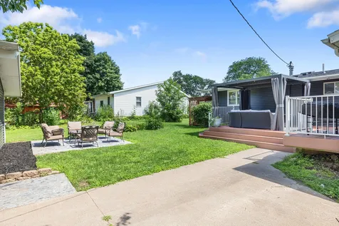 534 S 3rd Street La Crescent MN 55947