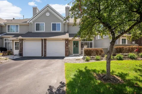 8775 Branson Drive Inver Grove Heights MN 55076