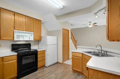 8775 Branson Drive Inver Grove Heights MN 55076