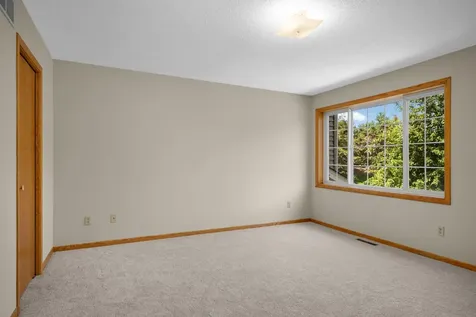 8775 Branson Drive Inver Grove Heights MN 55076