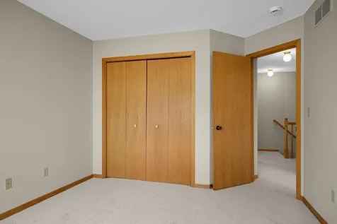 8775 Branson Drive Inver Grove Heights MN 55076