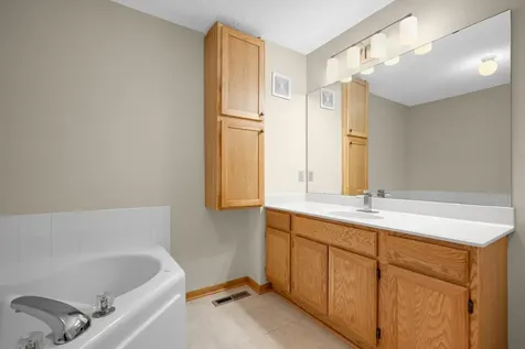 8775 Branson Drive Inver Grove Heights MN 55076