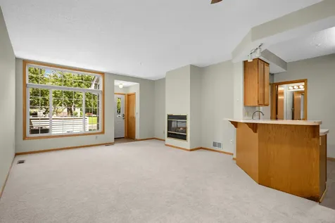 8775 Branson Drive Inver Grove Heights MN 55076