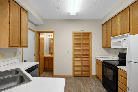 8775 Branson Drive Inver Grove Heights MN 55076