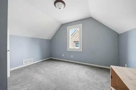 1828 Bush Avenue E Saint Paul MN 55119