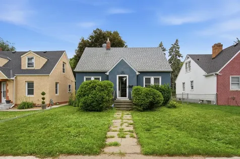 1828 Bush Avenue E Saint Paul MN 55119
