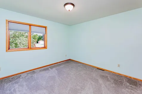 1105 Broadway Street Lisbon ND 58054
