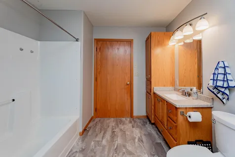 1105 Broadway Street Lisbon ND 58054