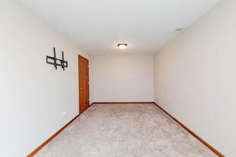 1105 Broadway Street Lisbon ND 58054