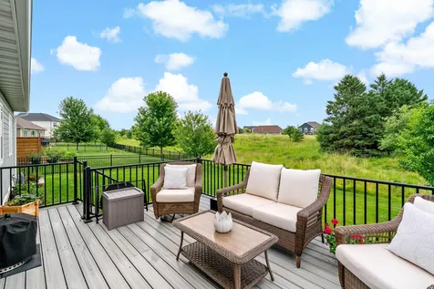 1209 Inspiration Parkway N Bayport MN 55003