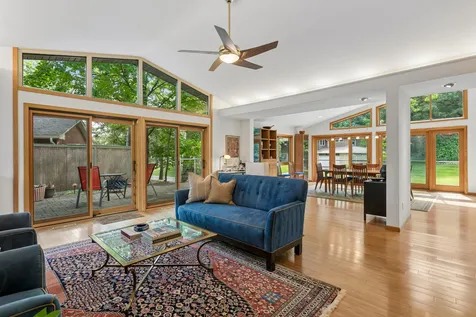 5020 Colonial Drive Golden Valley MN 55416