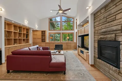 5020 Colonial Drive Golden Valley MN 55416