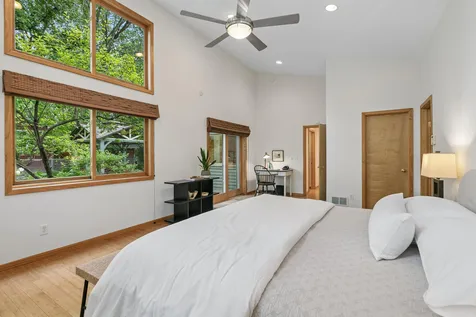 5020 Colonial Drive Golden Valley MN 55416