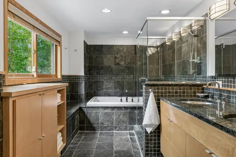 5020 Colonial Drive Golden Valley MN 55416