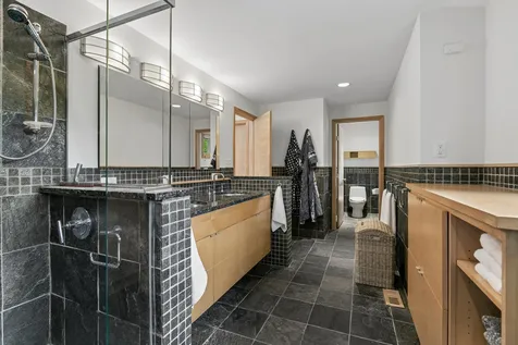 5020 Colonial Drive Golden Valley MN 55416