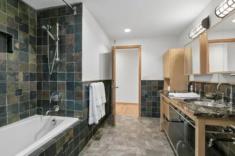 5020 Colonial Drive Golden Valley MN 55416