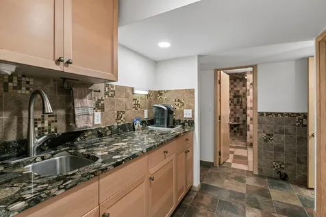 5020 Colonial Drive Golden Valley MN 55416
