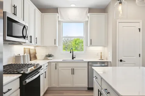 21926 Rouillard Boulevard Rogers MN 55374