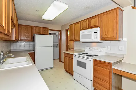 2795 Ranchview Lane N Plymouth MN 55447