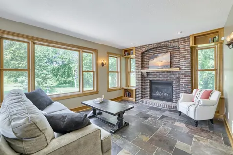 9815 Pioneer Trail Loretto MN 55357