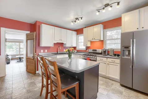 9815 Pioneer Trail Loretto MN 55357
