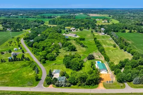 9815 Pioneer Trail Loretto MN 55357