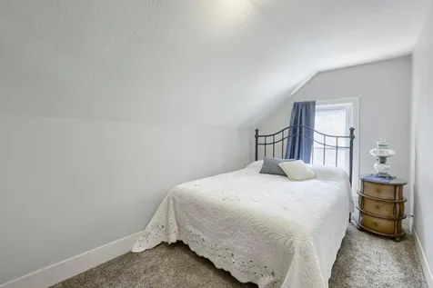 9815 Pioneer Trail Loretto MN 55357