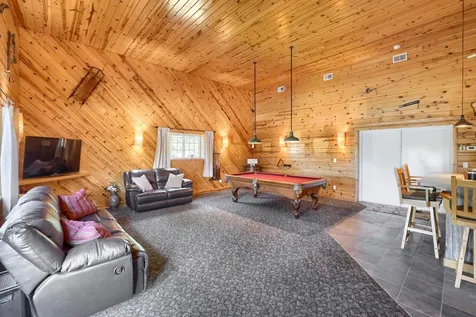 9815 Pioneer Trail Loretto MN 55357