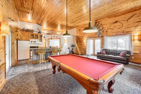9815 Pioneer Trail Loretto MN 55357