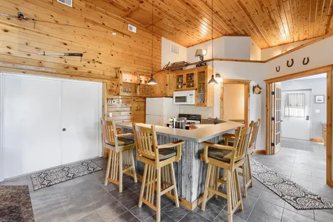 9815 Pioneer Trail Loretto MN 55357
