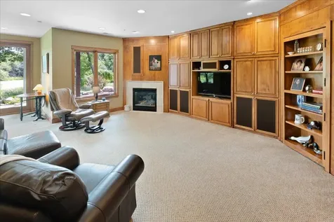 4294 Windwood Way Minnetonka MN 55345