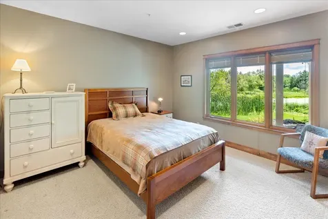 4294 Windwood Way Minnetonka MN 55345