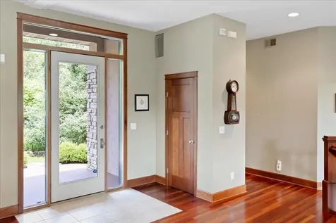4294 Windwood Way Minnetonka MN 55345
