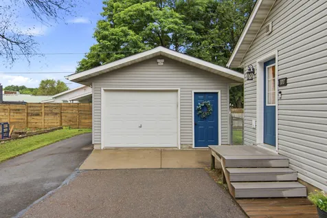 1010 Malden Avenue Eau Claire WI 54703