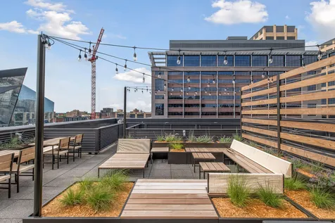 250 Park Avenue Minneapolis MN 55415