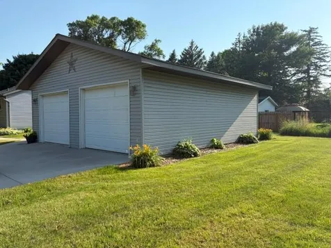 600 E Elm Avenue Olivia MN 56277