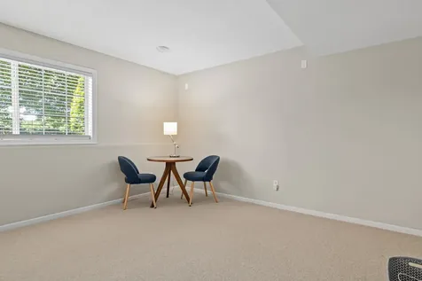1862 Colonial Lane Chanhassen MN 55317