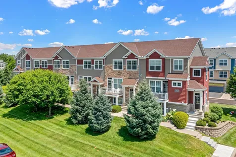 1862 Colonial Lane Chanhassen MN 55317
