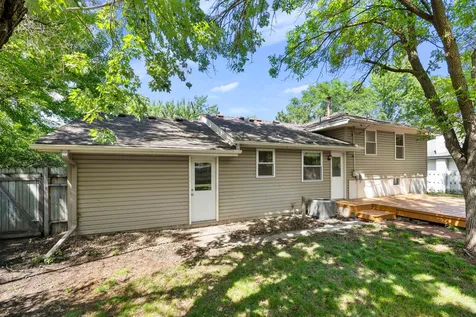 2910 114th Avenue NW Coon Rapids MN 55433