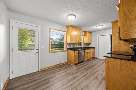2910 114th Avenue NW Coon Rapids MN 55433