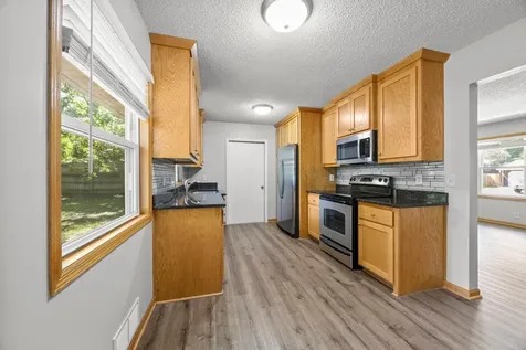 2910 114th Avenue NW Coon Rapids MN 55433