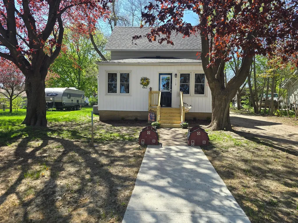 112 S 2nd Street Kiester MN 56051