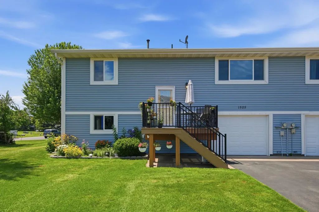1525 127th Lane NE Blaine MN 55449