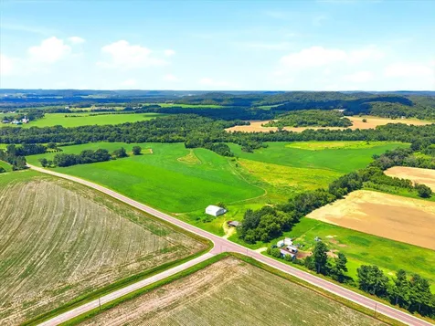 N1405 County Road Z Eau Galle WI 54737