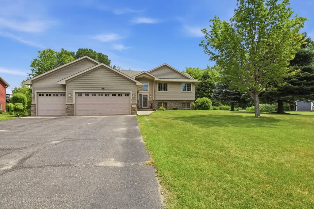710 Cottonwood Avenue Litchfield MN 55355