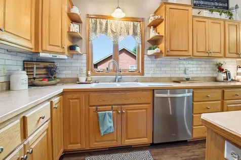 710 Cottonwood Avenue Litchfield MN 55355