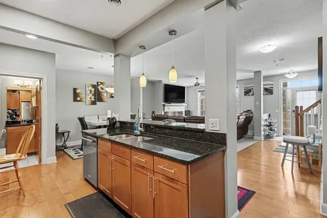 14588 Florissant Path Apple Valley MN 55124
