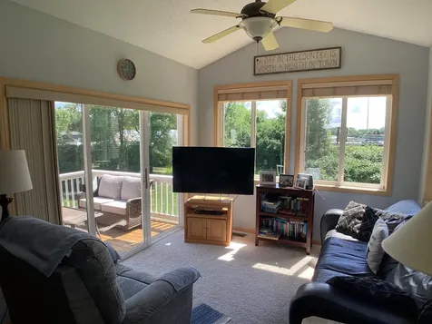 3827 Meadowvlew Way Saint Bonifacius MN 55375