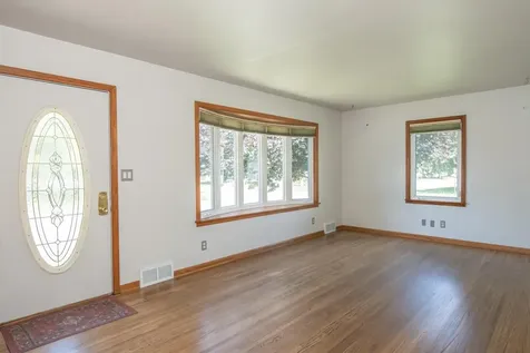 520 39th Avenue Winona MN 55987
