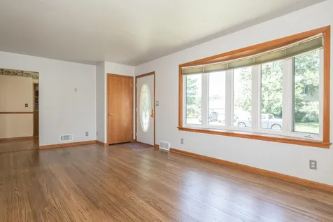 520 39th Avenue Winona MN 55987